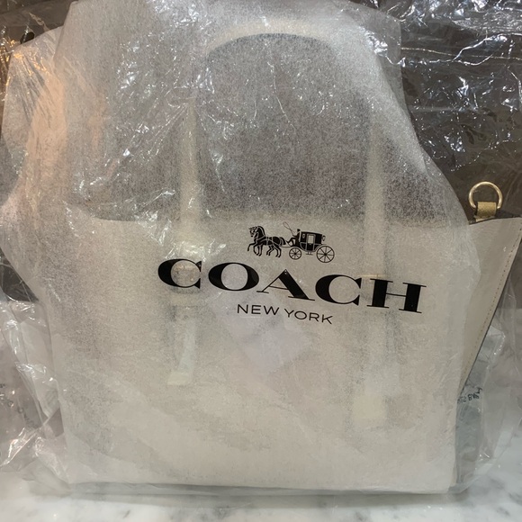Brand new Coach handbag new in all the plastic - Picture 4 of 16